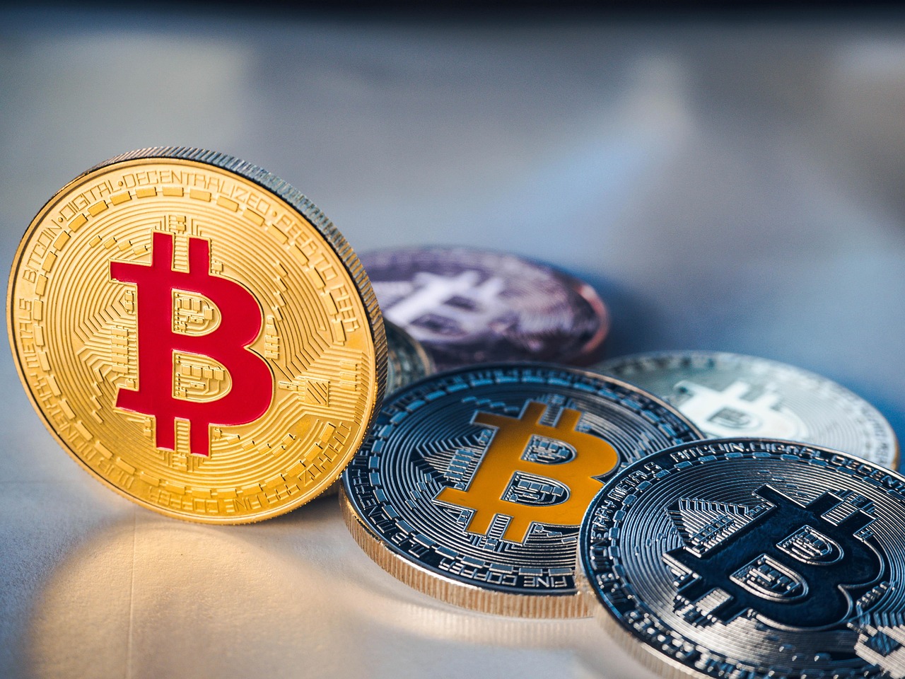 美国3月CPI下跌、联准会降息机率提高！但比特币、美股不涨反跌